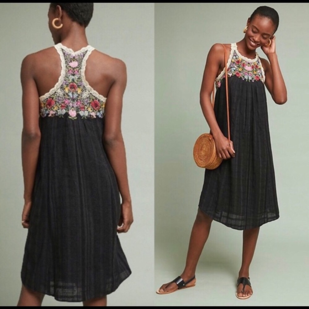 Akemi+kin Mosley Dress medium? akemi kin